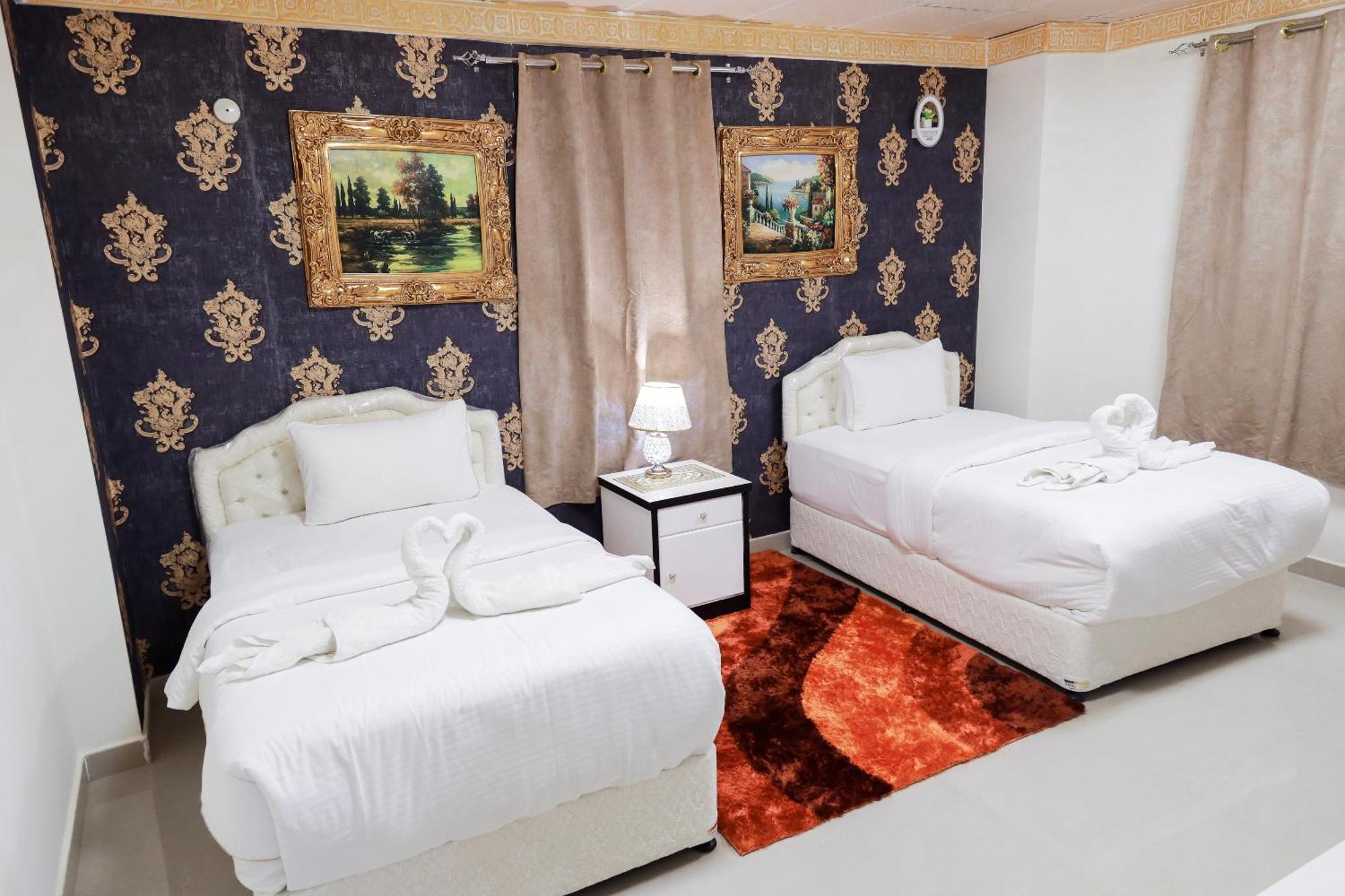 Capital O 141 Golden Rays Hotel Ibra Екстер'єр фото